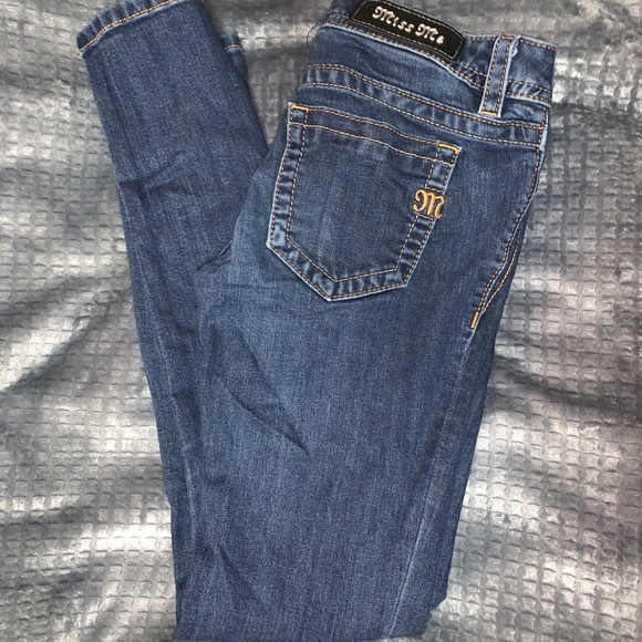 Miss Me Skinny Jeans - Picture 1 of 4